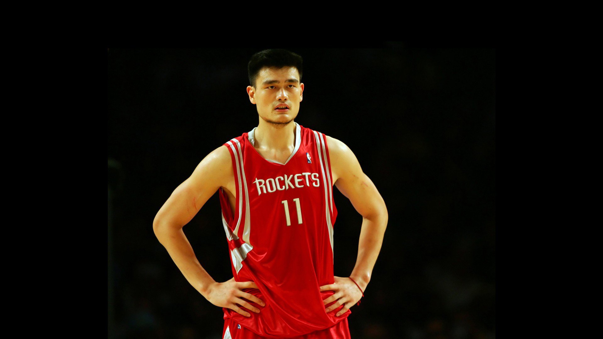 kaiyun-开云官网-足篮联动！曼联跨界NBA关键赛引热议